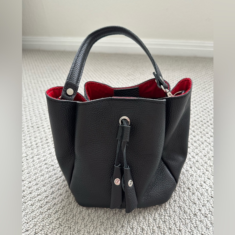 Italian Leather Bucket Bag